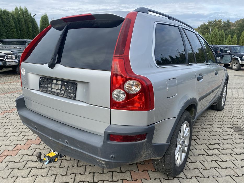 Dezmembrez Volvo XC90
