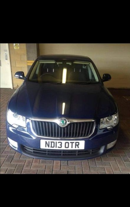 Dezmembrez Skoda Superb 2