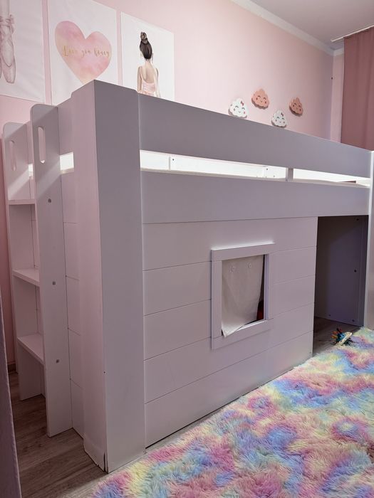 Pat etajat cu loc de joaca