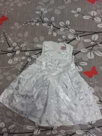 Снежно бяла рокля за принцеса