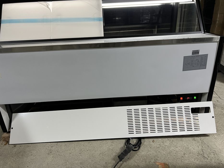 Vitrina frigorifica orizontala asistata/2m lungime/inox/macelarie