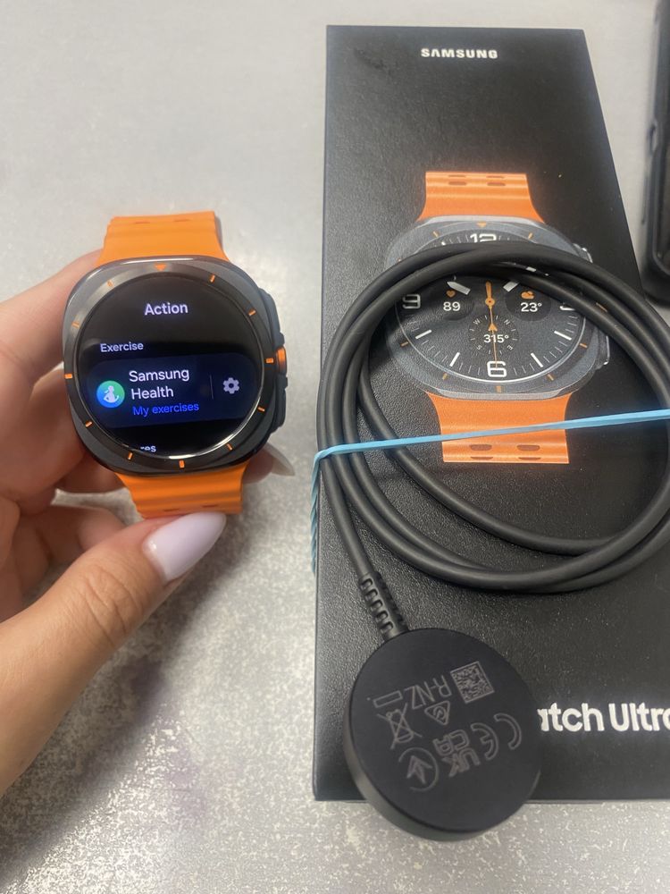 Смарт часовник galaxy watch ultra