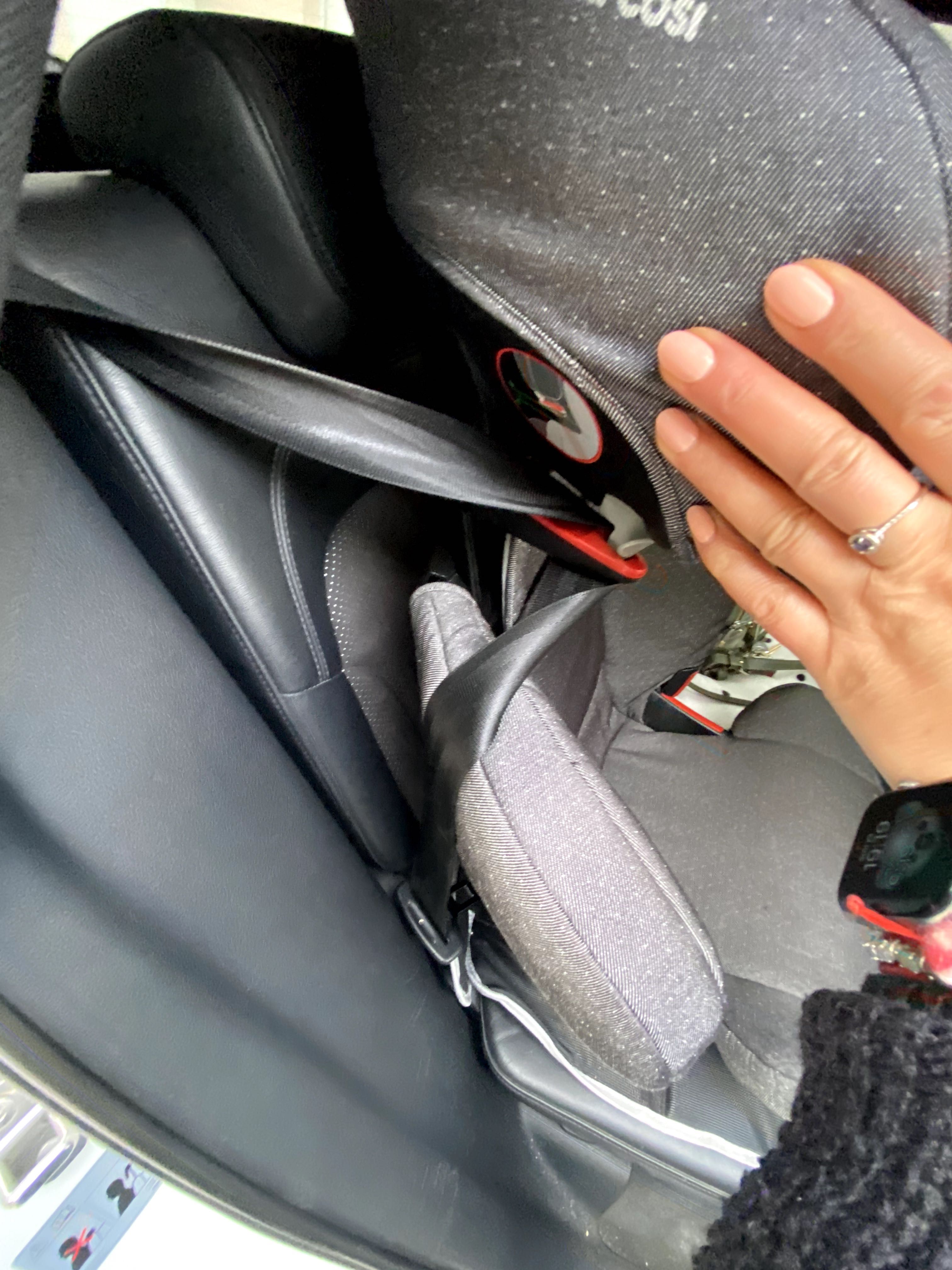 Столче за кола Макси Кози,Maxi Cosi Rodi 15-36 kg. изофикс