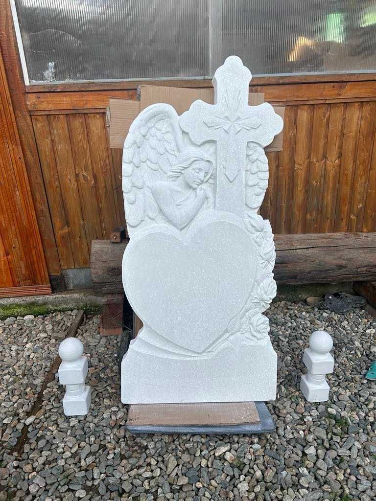 Cruci funerare - marmura si granit