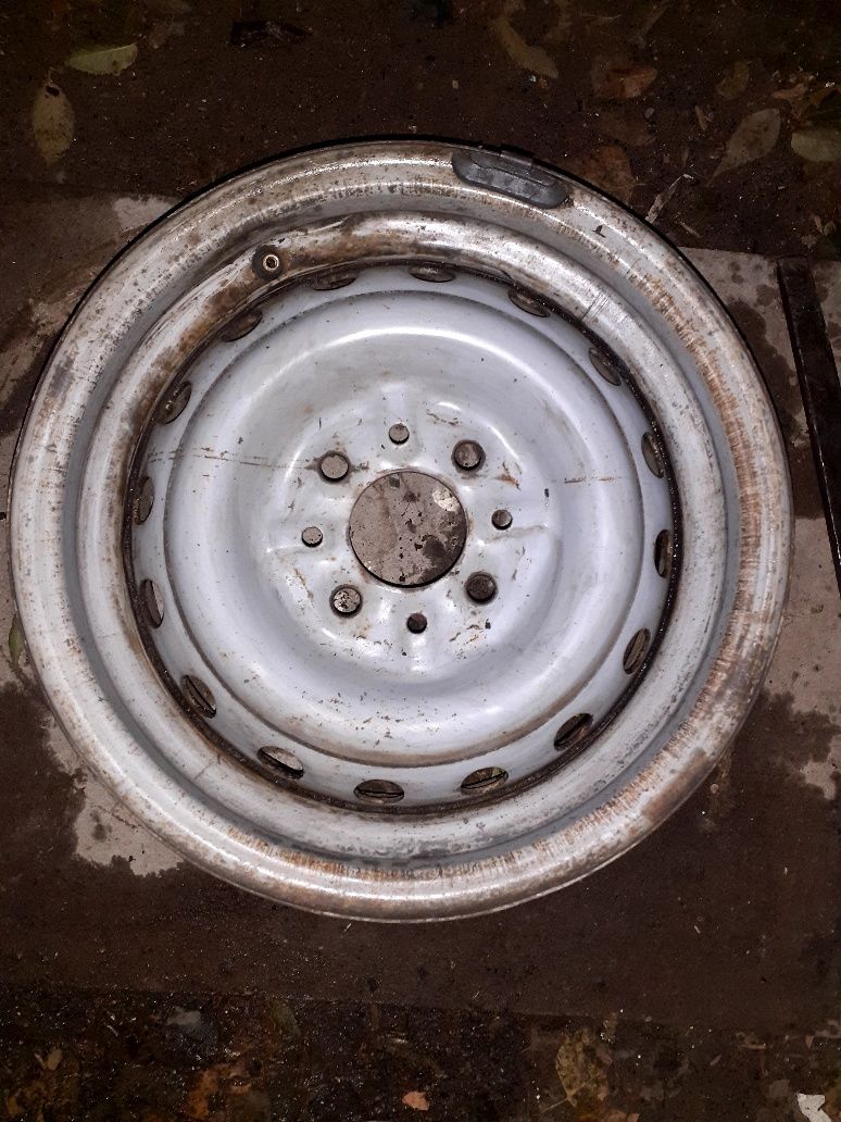 Диски железные R13