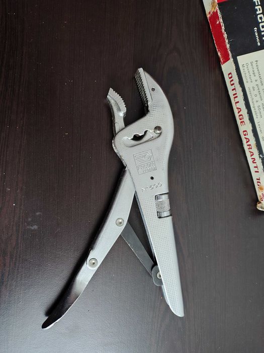 Клещи facom факом