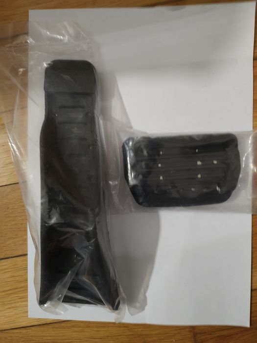 Спортни педали R design  Volvo