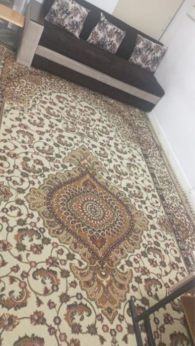 Продам диван б/у