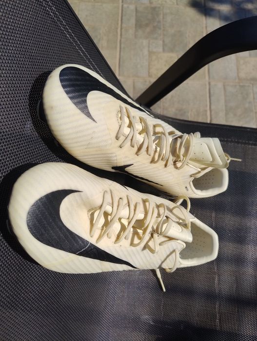 Футболни обувки Nike