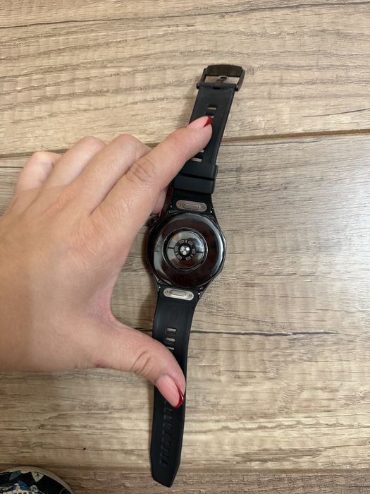 Продам часы,  в идеальном состоянии