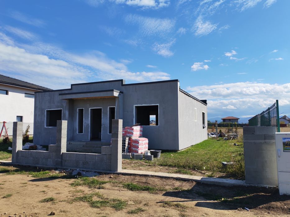 Casă individuala pe parter/Toate utilitatile