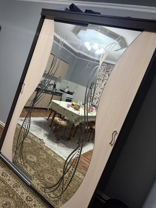 Продам шкаф для прихожи