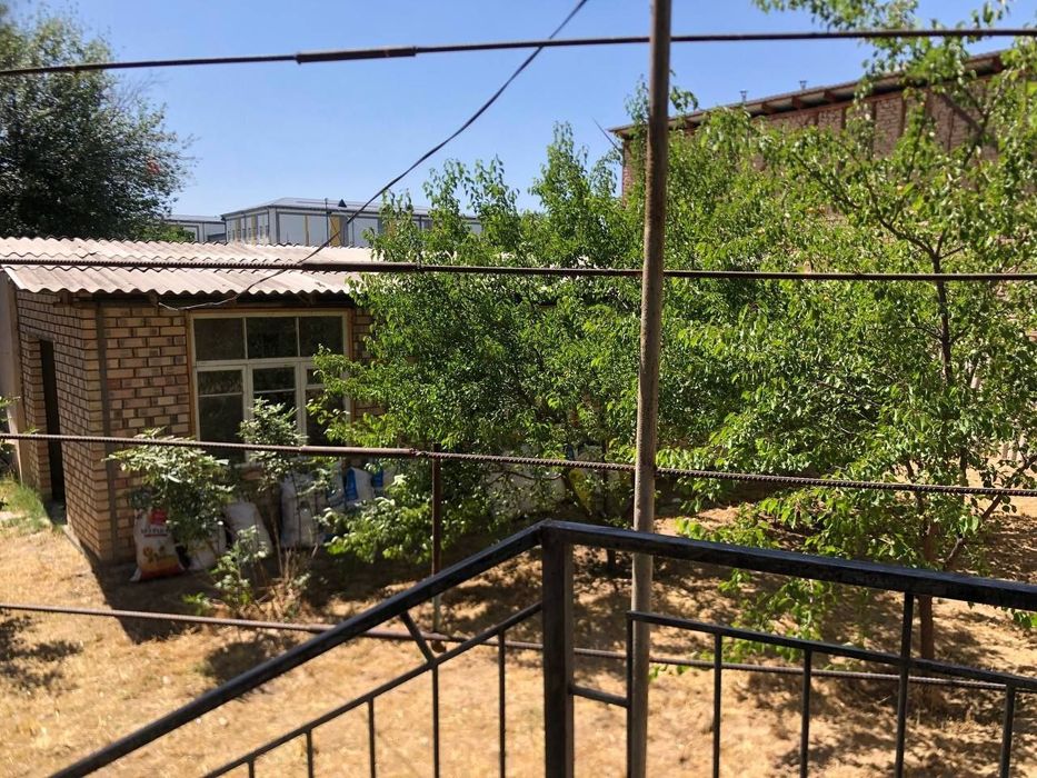 Uchtepa 25 mavzeda yer bor 3.7