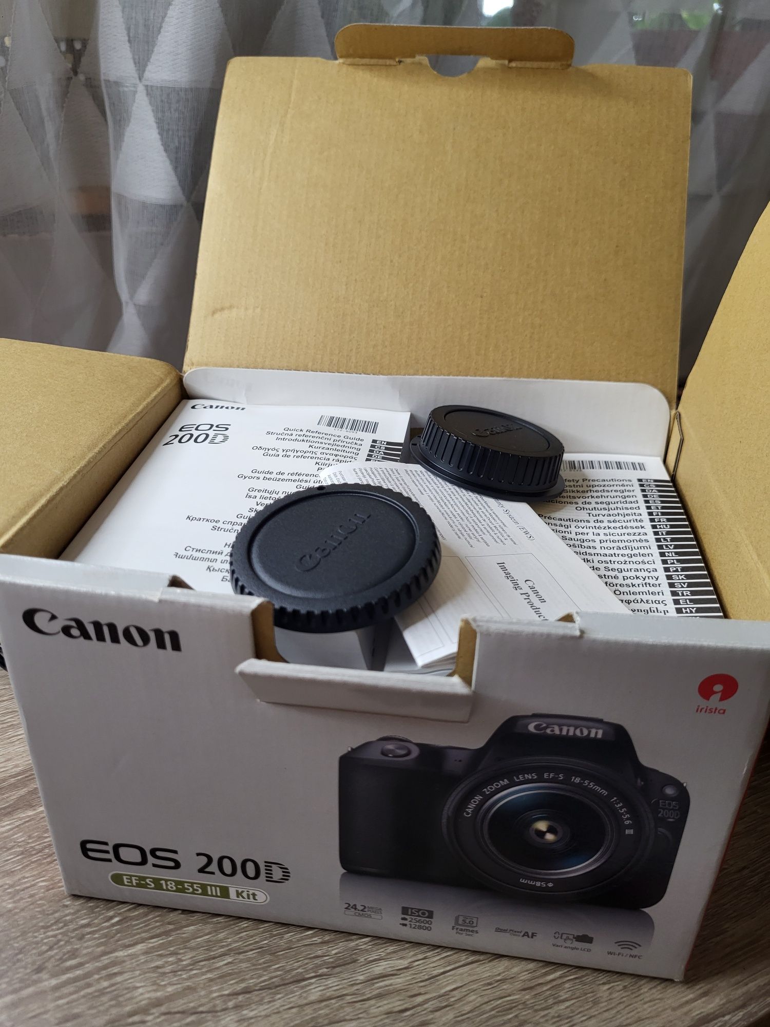 Canon 200D Aparat Foto DSLR 24.2MP CMOS Kit cu Obiectiv EF-S 18-55mm f