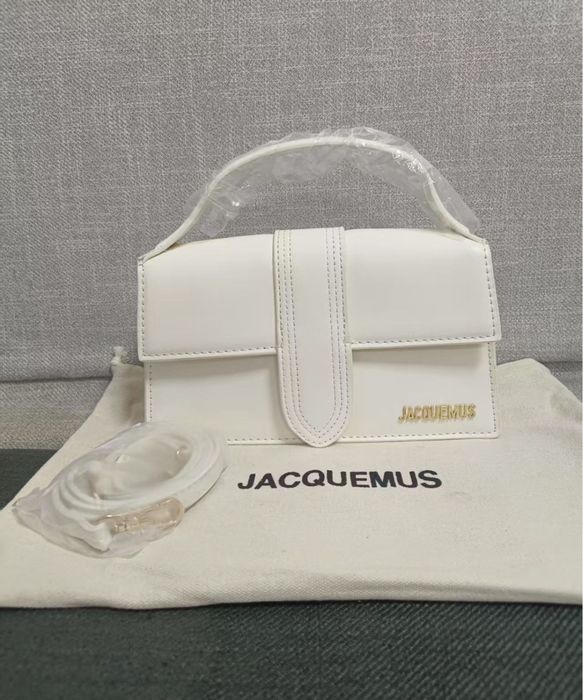 Geanta Jaquemus piele pe comanda
