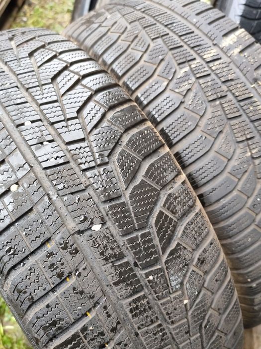 Vând cauciucuri de iarnă folosite o iarnă 2015/65/17 Tiguan