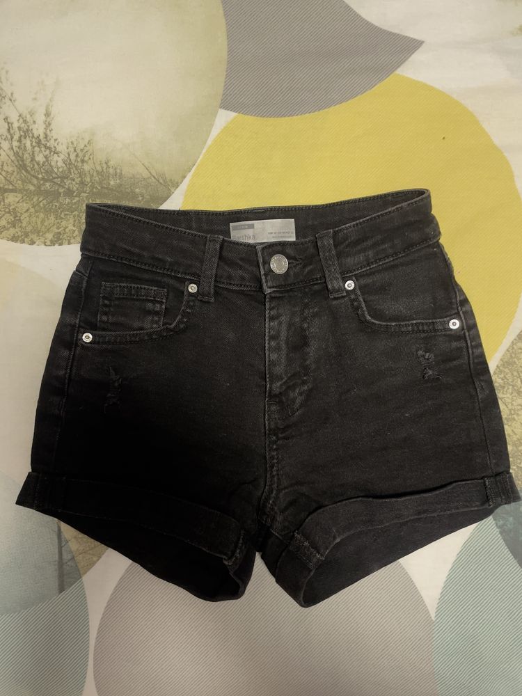 Къси панталонки Zara, Bershka, Bark