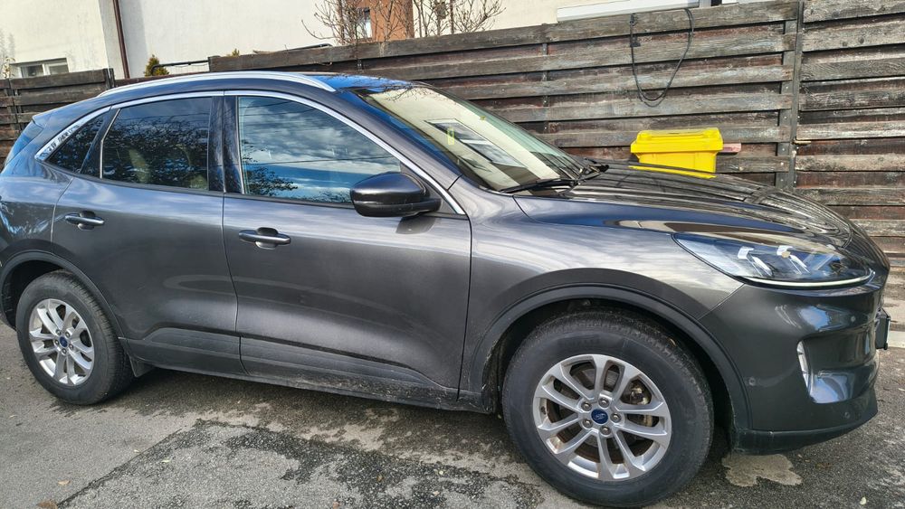Ford Kuga PHEV Titanium
