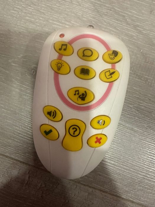 Количка и легло - люлка за кукли и интерактивна кукла Виктория