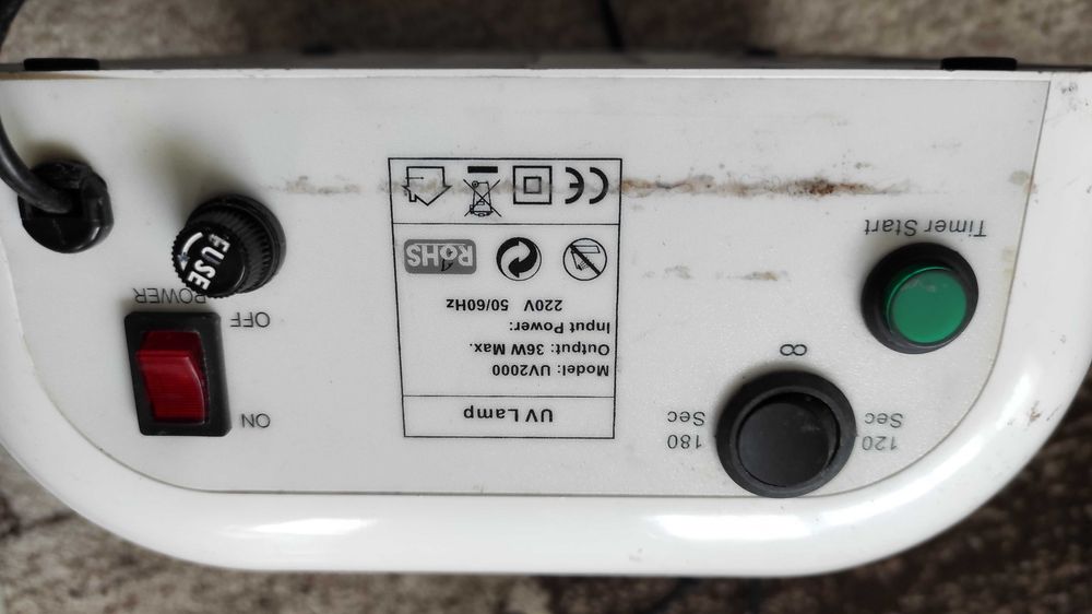 LAMPA ultraviolete pret pe bucata