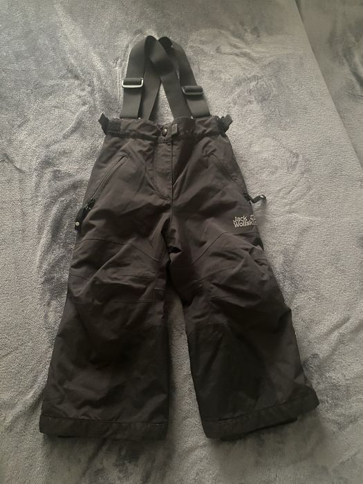 Pantaloni impermeabili marime 104/110