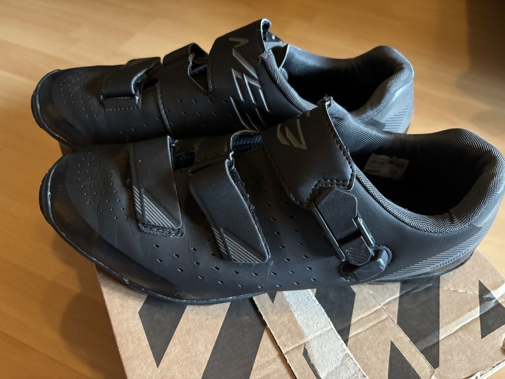 Pantofi ciclism Shimano