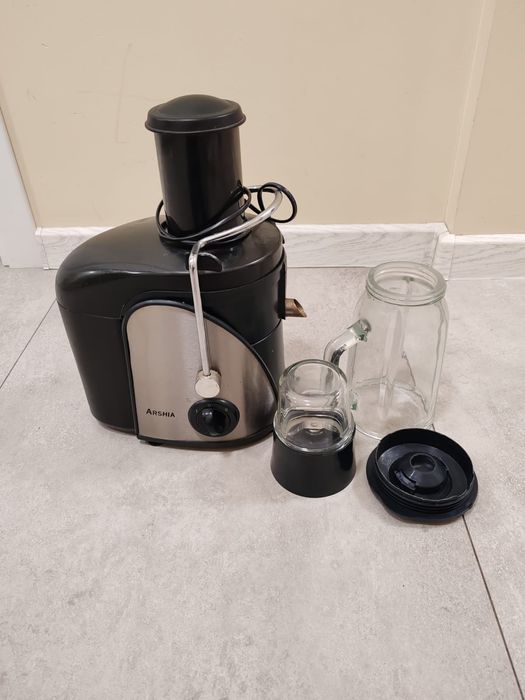 Соковыжималка с блендером