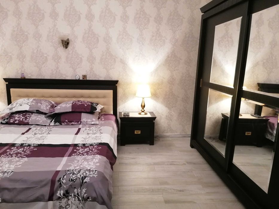 Apartament la casa de inchiriat