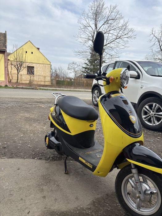Vand Scuter Electric