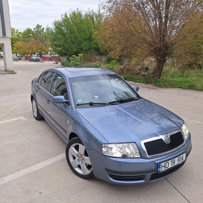 De vânzare Skoda Superb 1,9 TDI AVX  131 cp