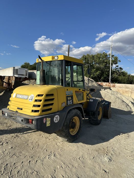 Incarcator frontal Komatsu WA85-3