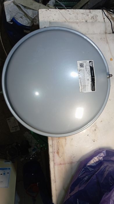 Vas de expansiune pentru centrala termica Ariston Cares Premium 24 EU2