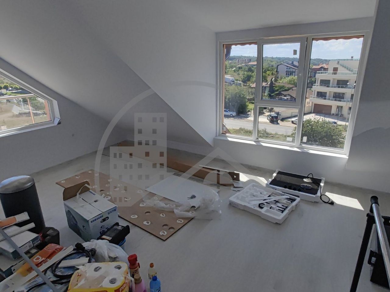 Продава се Тристаен апартамент в Варна, Галата - 90 кв.м за 2222 €/кв.м - Снимка #6