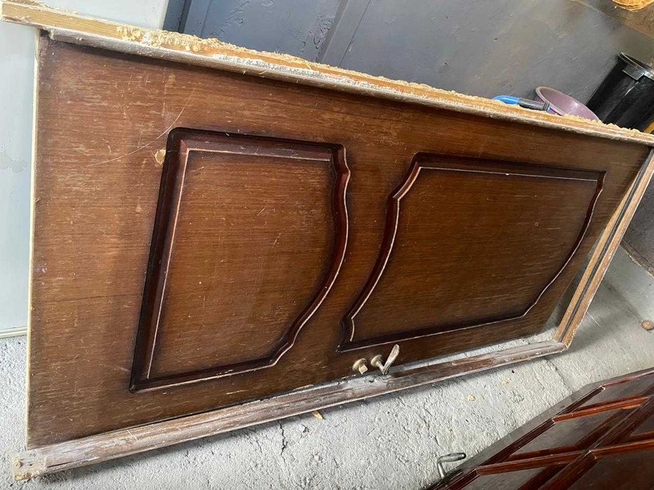 Продам деревянные двери