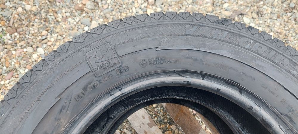 SEMPERIT 235 65 R 16 C M+S