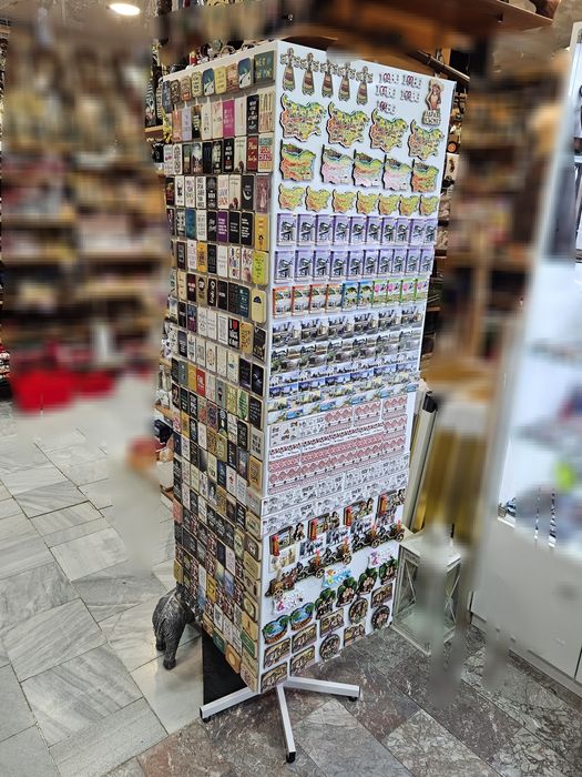 Стойка/стелаж за магнити