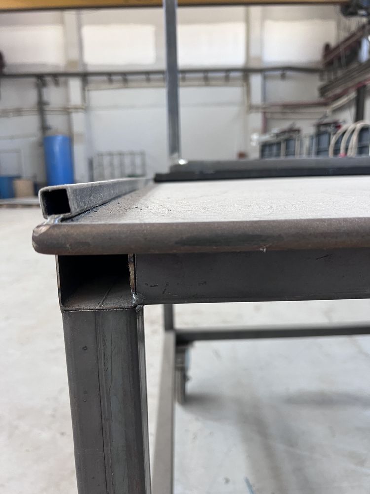 Banc de sudura/ lucru metalic
