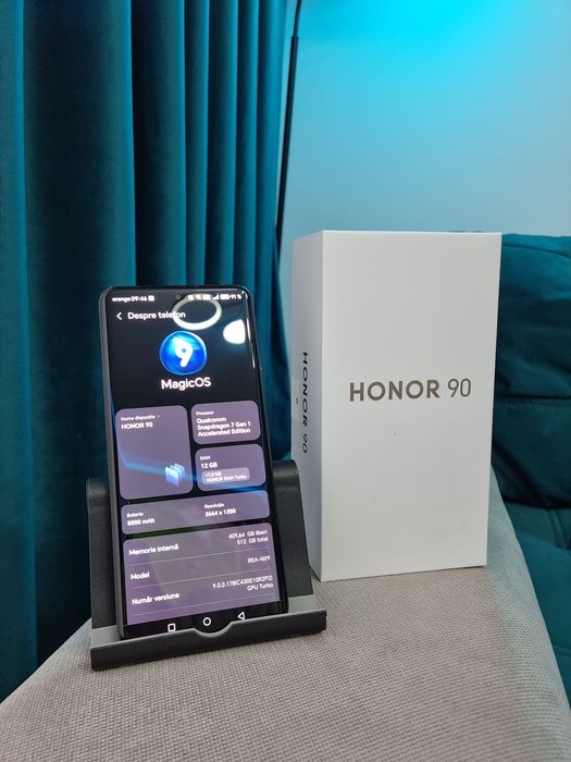 Honor 90 /12 GB RAM /512GB