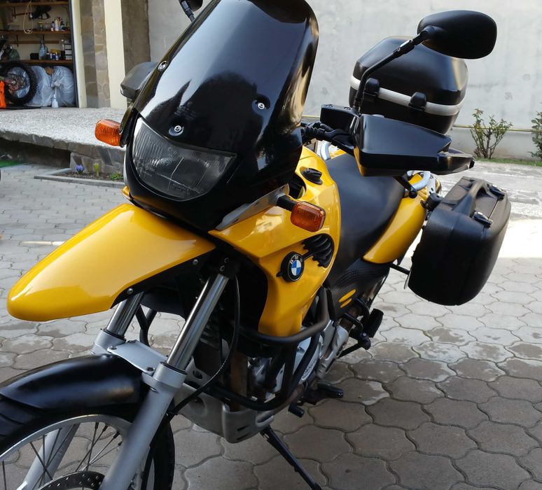 Vând motocicleta BMW F650gs