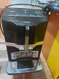 Vand aparat de cafea pe boabe Siemens EQ 300