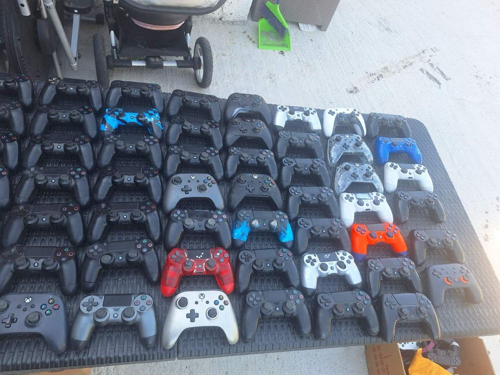 Джойстици за Playstatin 4 5 Xbox на едро