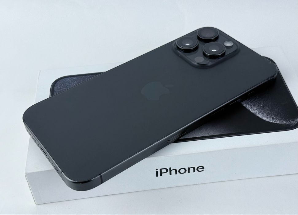 Apple iPhone 15 Pro Max 512GB Black Отличен! Гаранция!