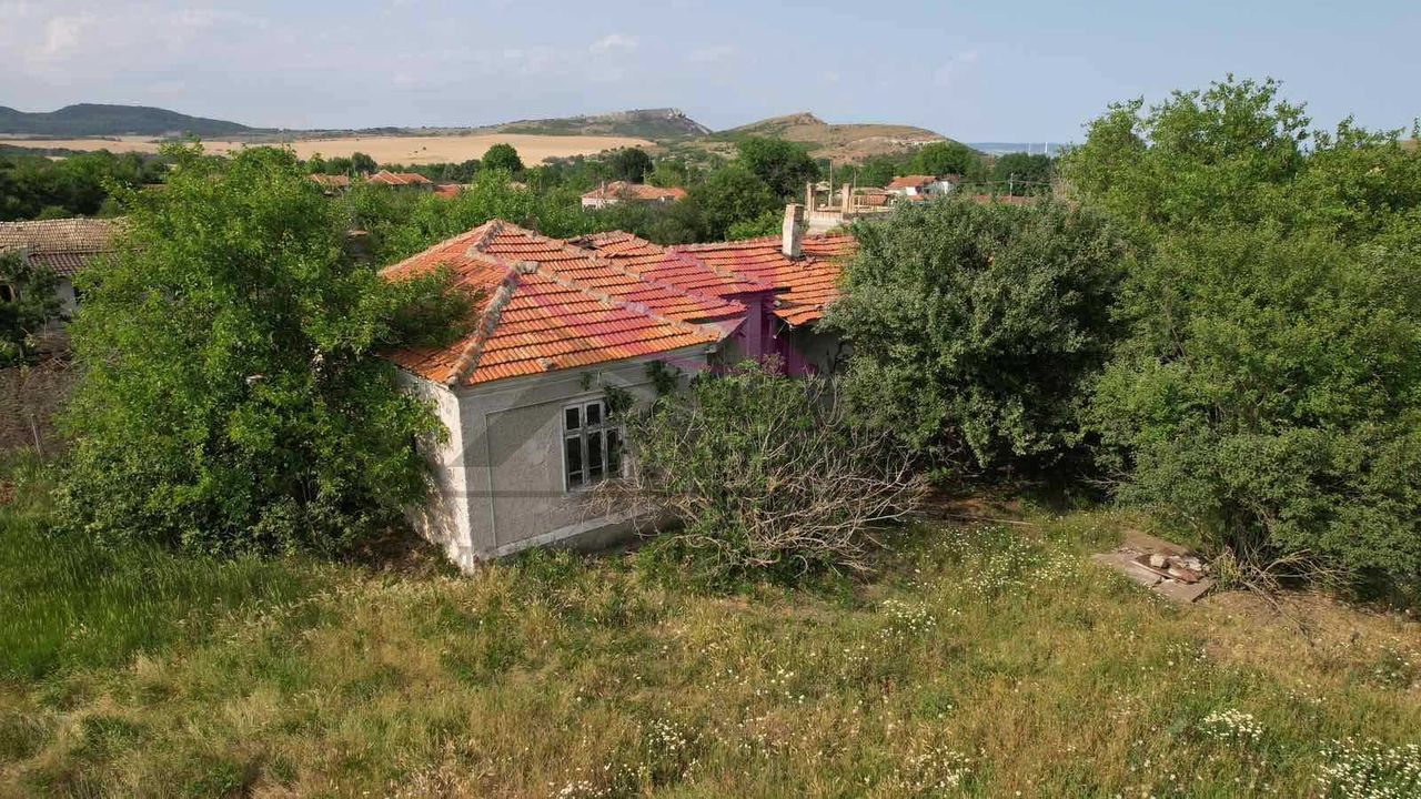 Продава се Парцел в Варна, Левски - 3113 кв.м за 14 €/кв.м - Снимка #2