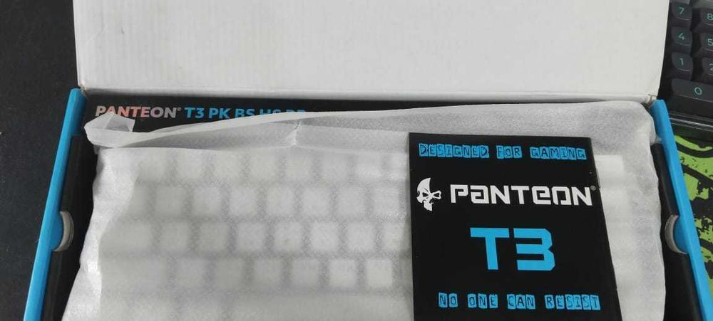 Продам игровую клавиатуру