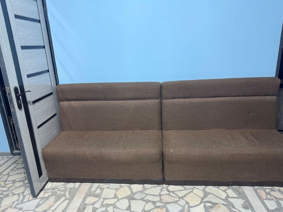 Диван сотилади арзон