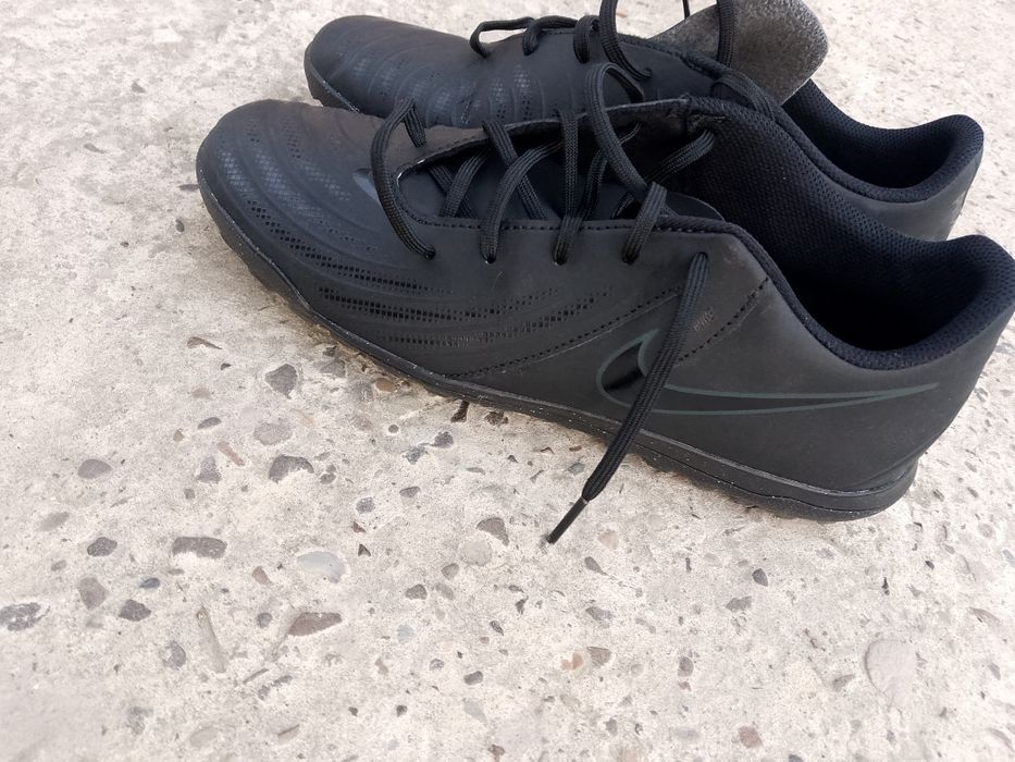 Papuci de fotbal sala