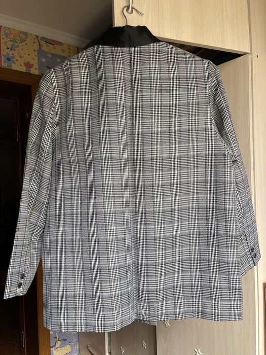 Костюм женский