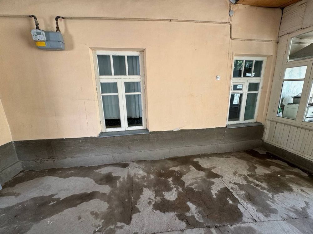 Ijaraga chorsuda hovli bor bollarga 800 mingdan