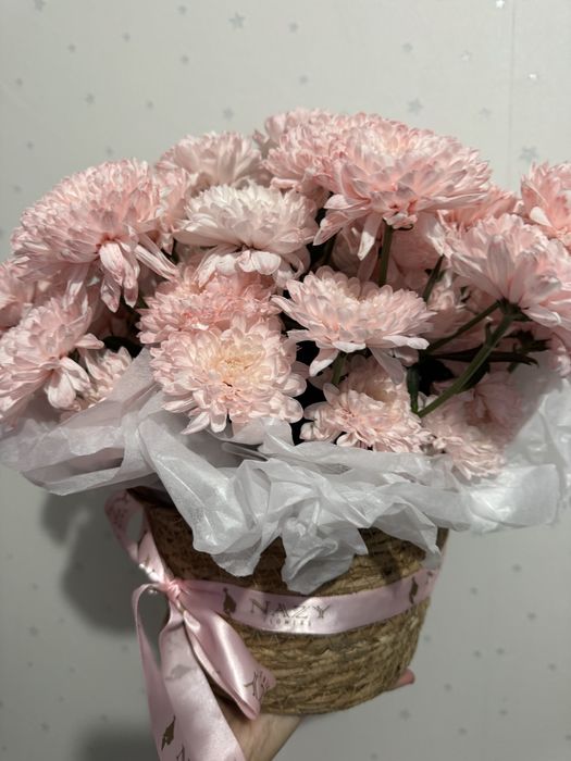 Продам букет хризантем  5000