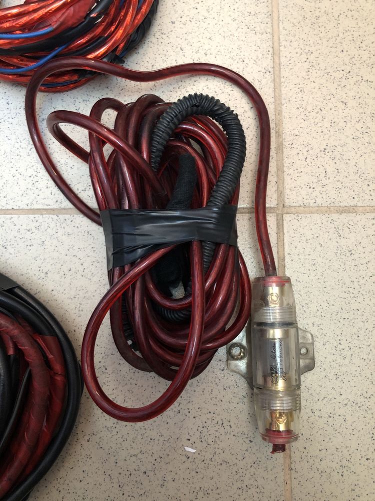 Cabluri subwoofer